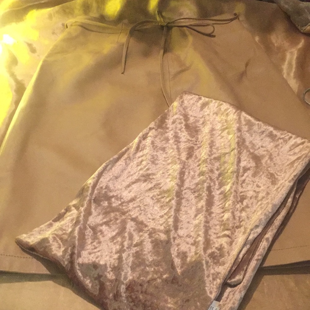 ❌SOLD❌MOM & DAUGHTER 💯 Leather Skirts - Picture 3 of 5